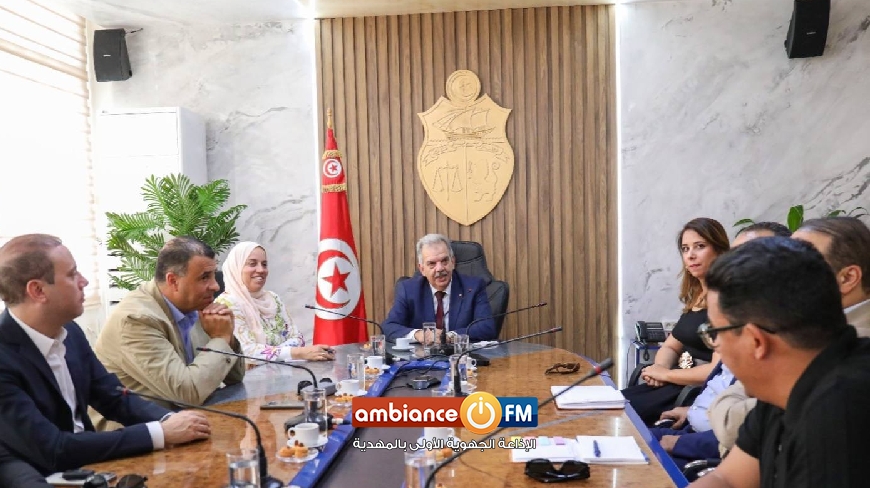 ديون تهدد مستقبل الأندية: جلسة طارئة بين الوزارة والجامعة قبل مهلة "الكاف"