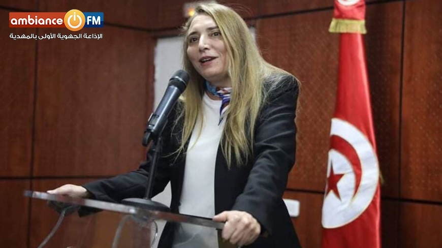 وزيرة الثقافة تعتذر..